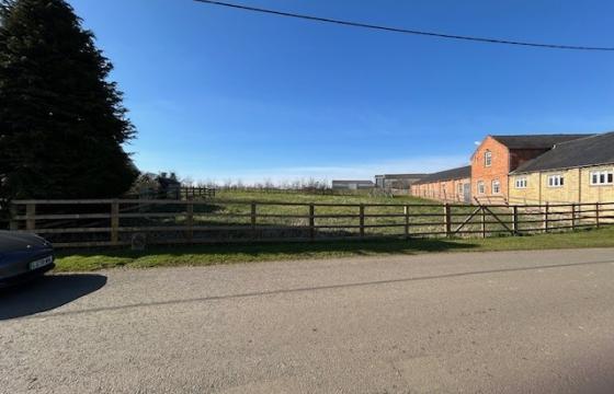 Plot with PP for sale in Keyston photo